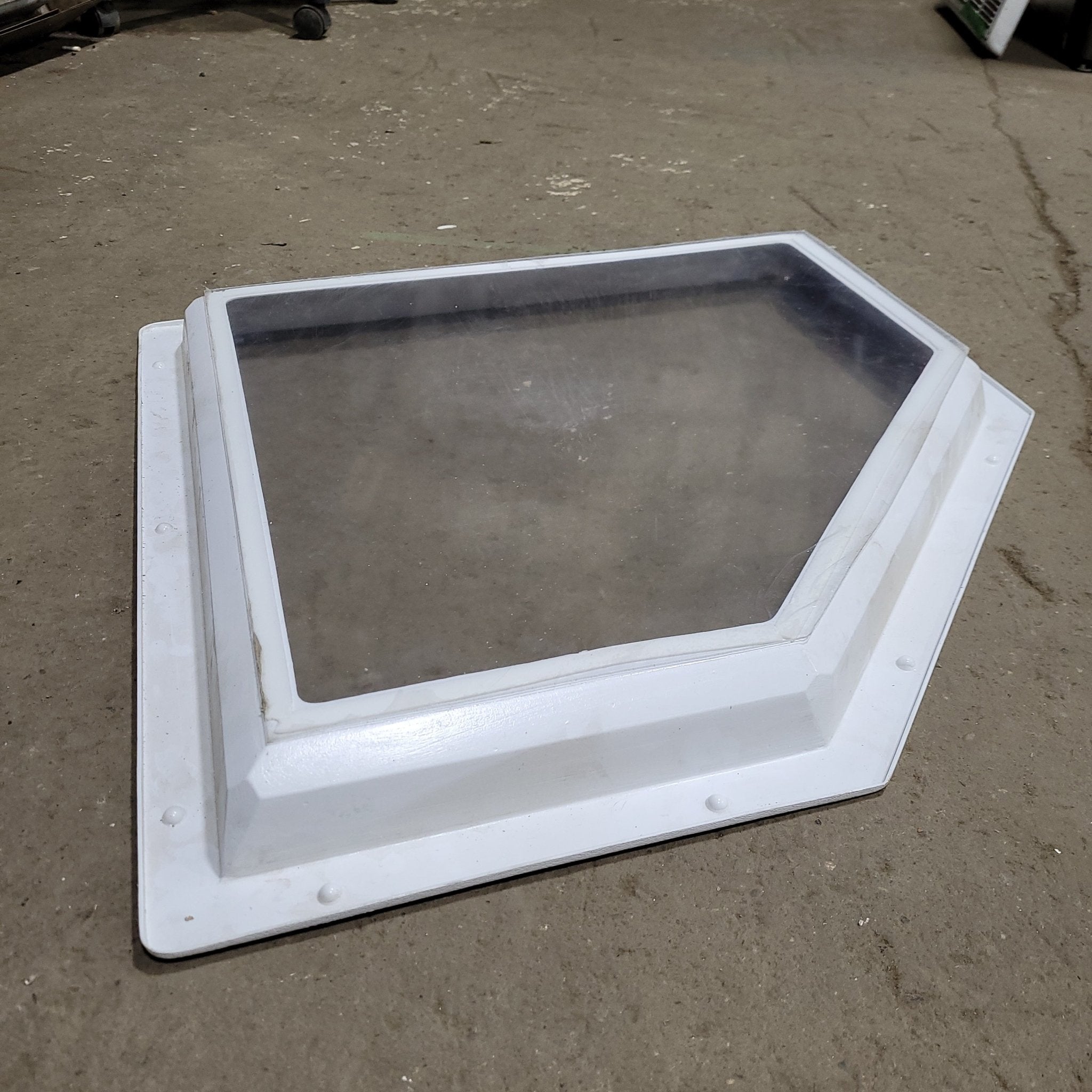 Young Farts RV Parts, Outer Skylight